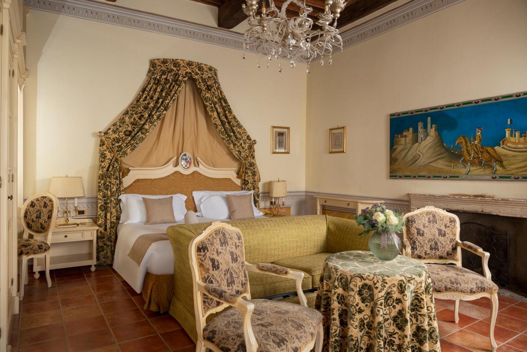 Castello Di Leonina Relais - Adults Only Hotel Siena Bagian luar foto