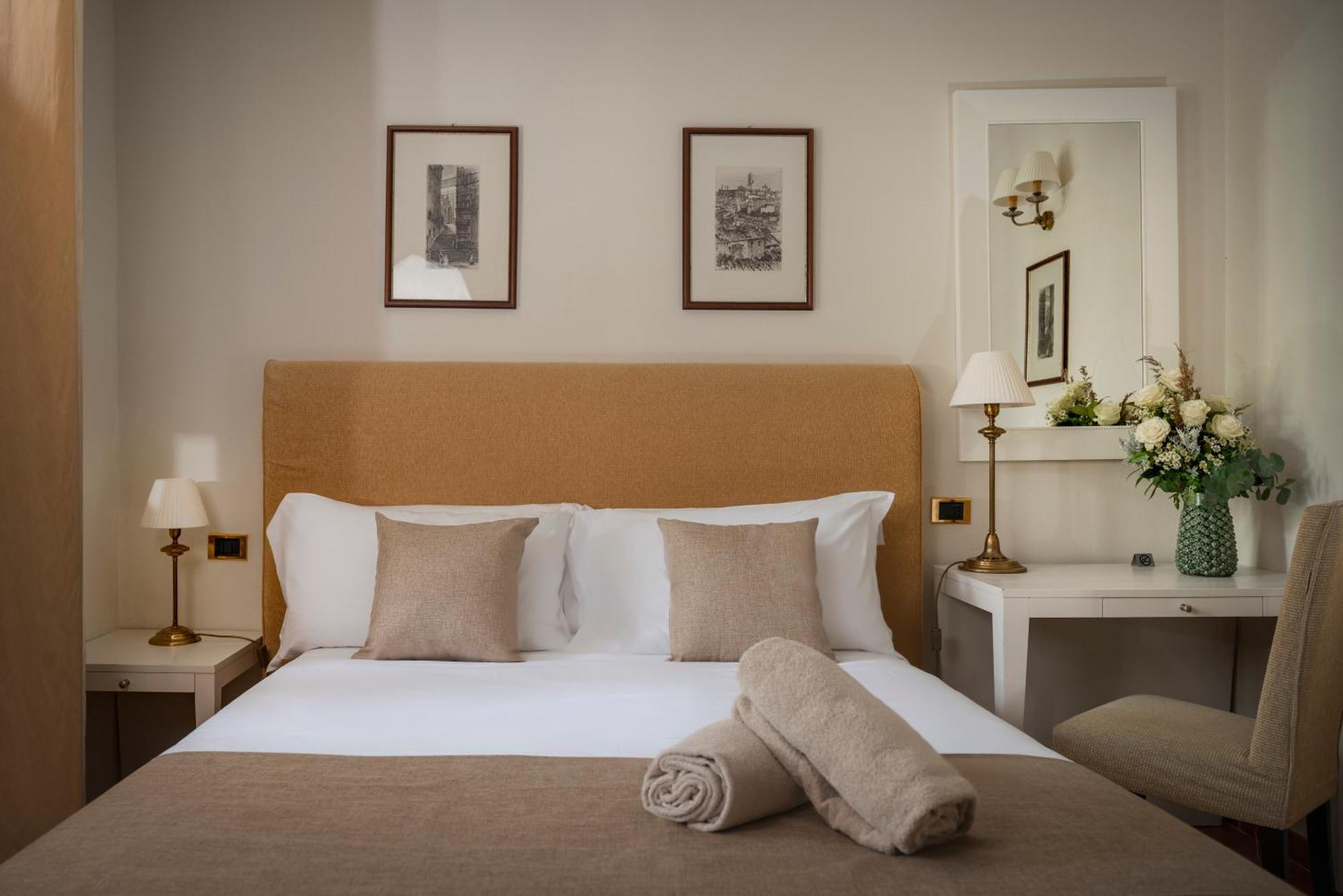 Castello Di Leonina Relais - Adults Only Hotel Siena Bagian luar foto