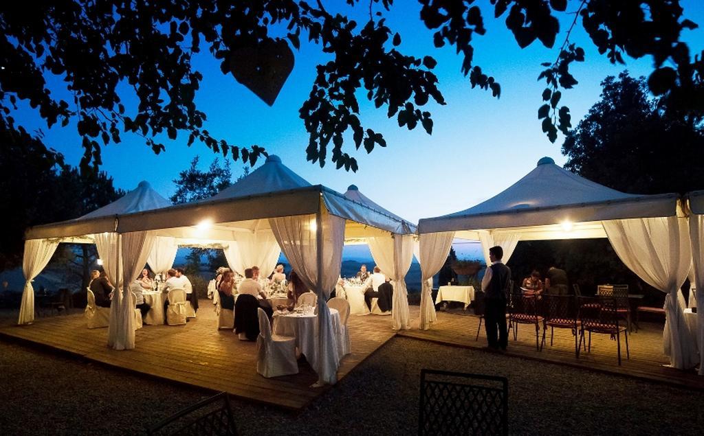Castello Di Leonina Relais - Adults Only Hotel Siena Bagian luar foto